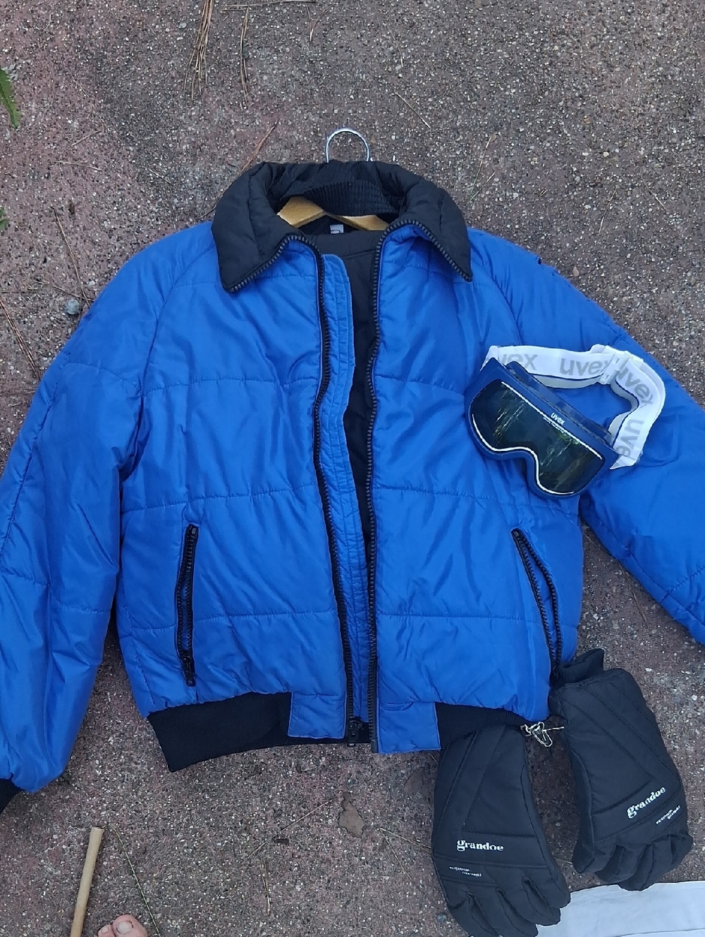 SKYR Sky Men’s Royal Blue Puffer Jacket with Black Trim